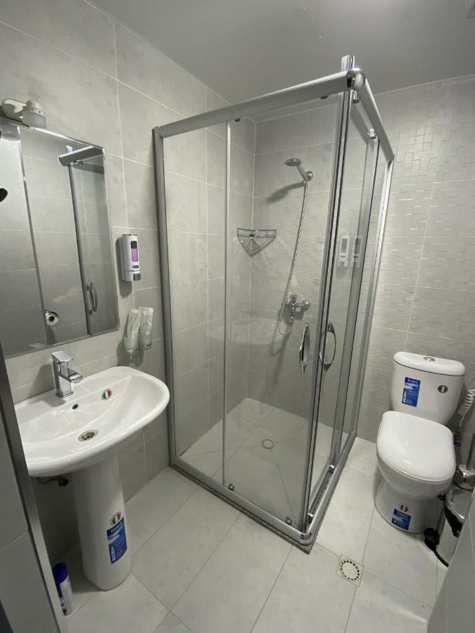 Vatan Plaza Hotel Tashkent Exterior foto